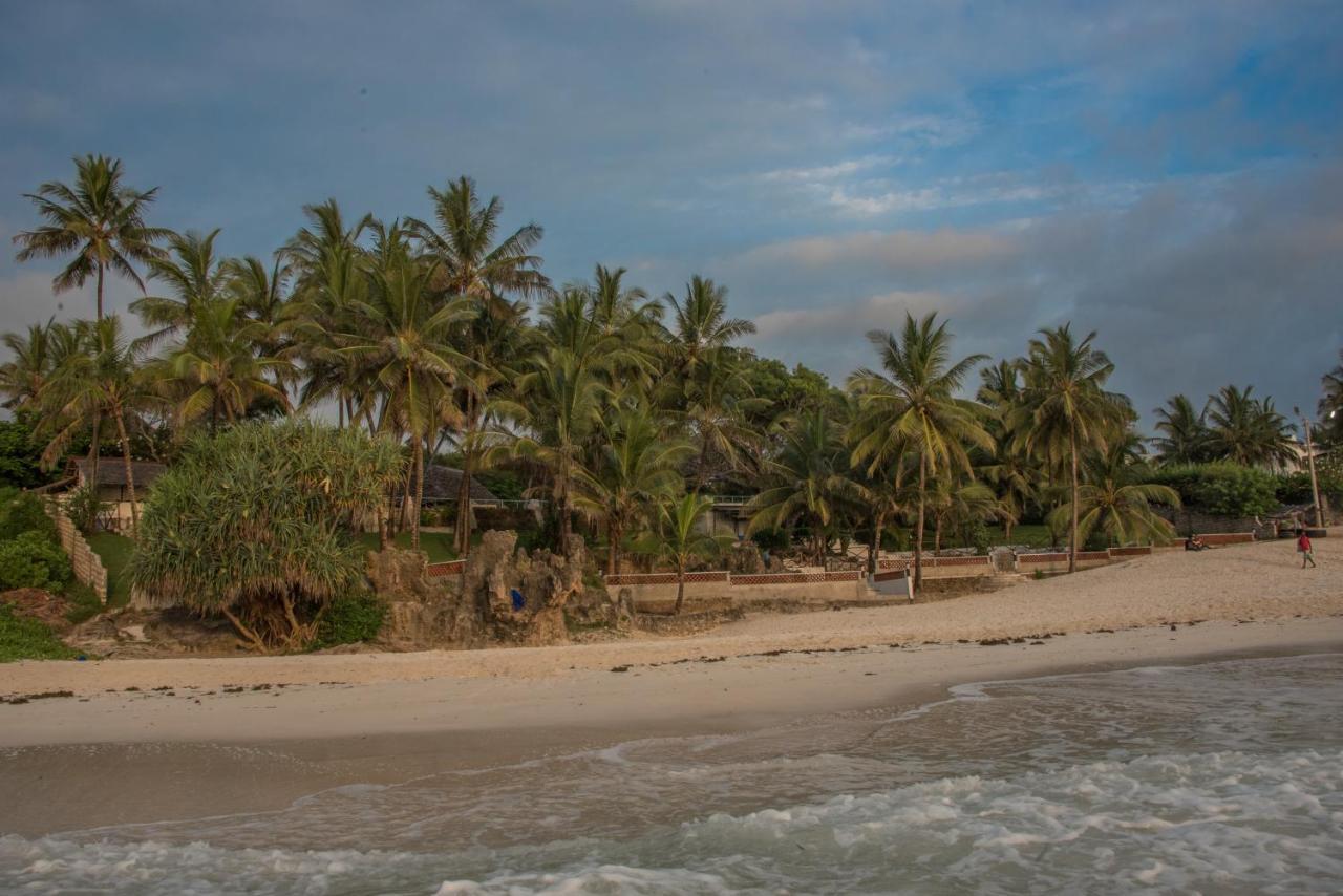 Baobab Sea Lodge Kilifi Buitenkant foto