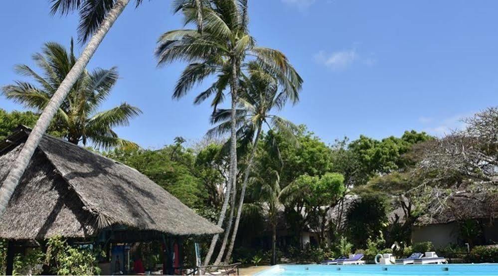 Baobab Sea Lodge Kilifi Buitenkant foto