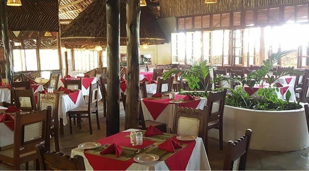 Baobab Sea Lodge Kilifi Buitenkant foto