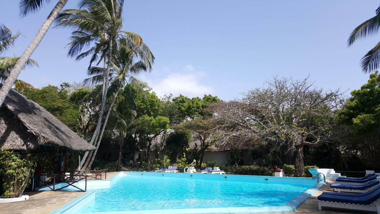 Baobab Sea Lodge Kilifi Buitenkant foto